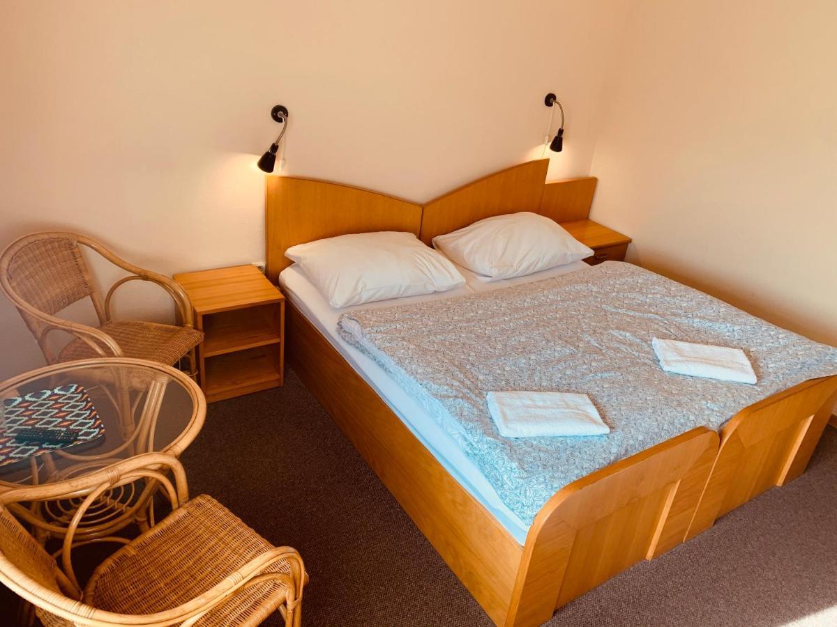 Orlik Rejviz Hotel Ngoại thất bức ảnh